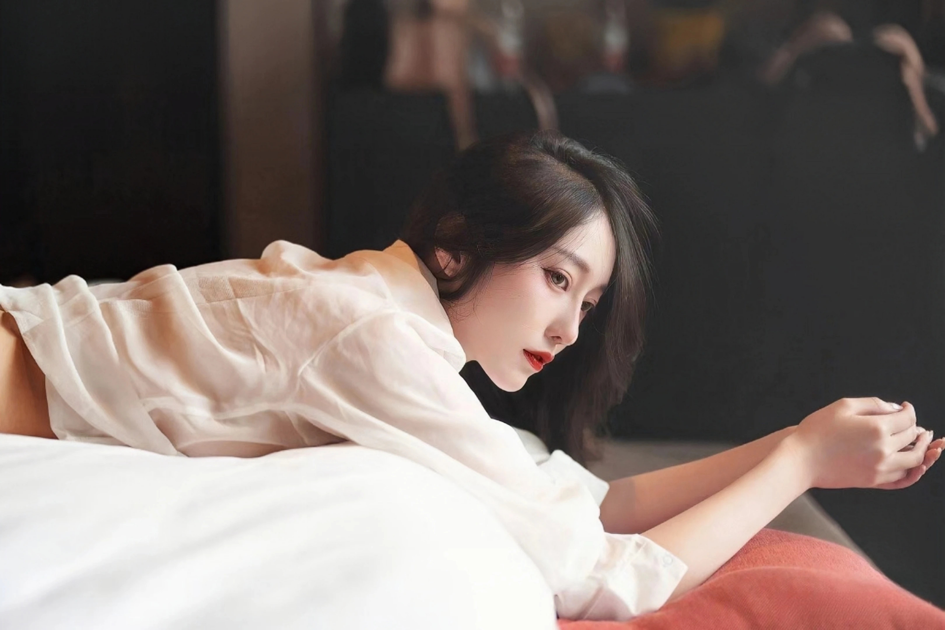 （机遇香港）香港2024年管理资产总值按年增加13%